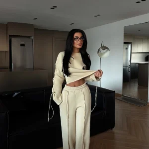 Cream Sewing Detail Set